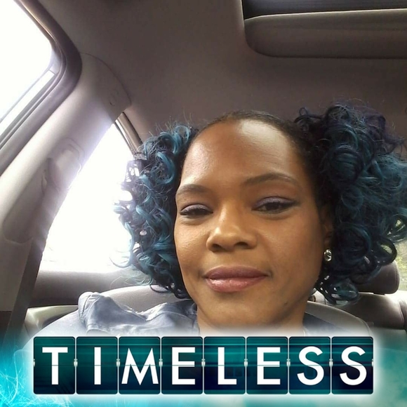 Meet your Posher, Kalia - Picture 1 of 1